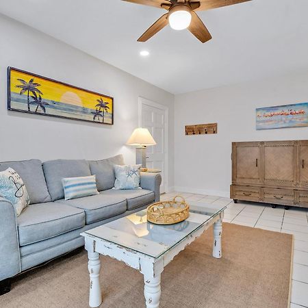 Funshine Pointe Capri Daire St. Pete Beach Dış mekan fotoğraf
