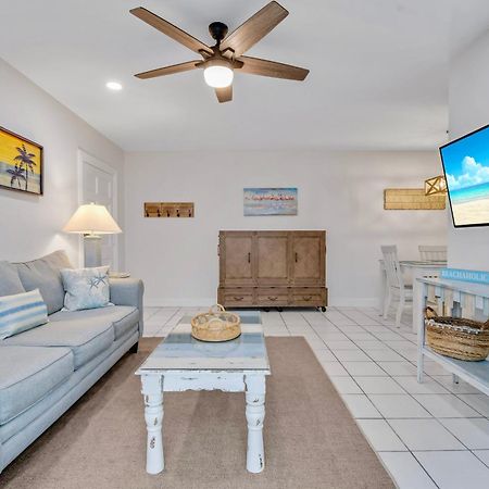 Funshine Pointe Capri Daire St. Pete Beach Dış mekan fotoğraf