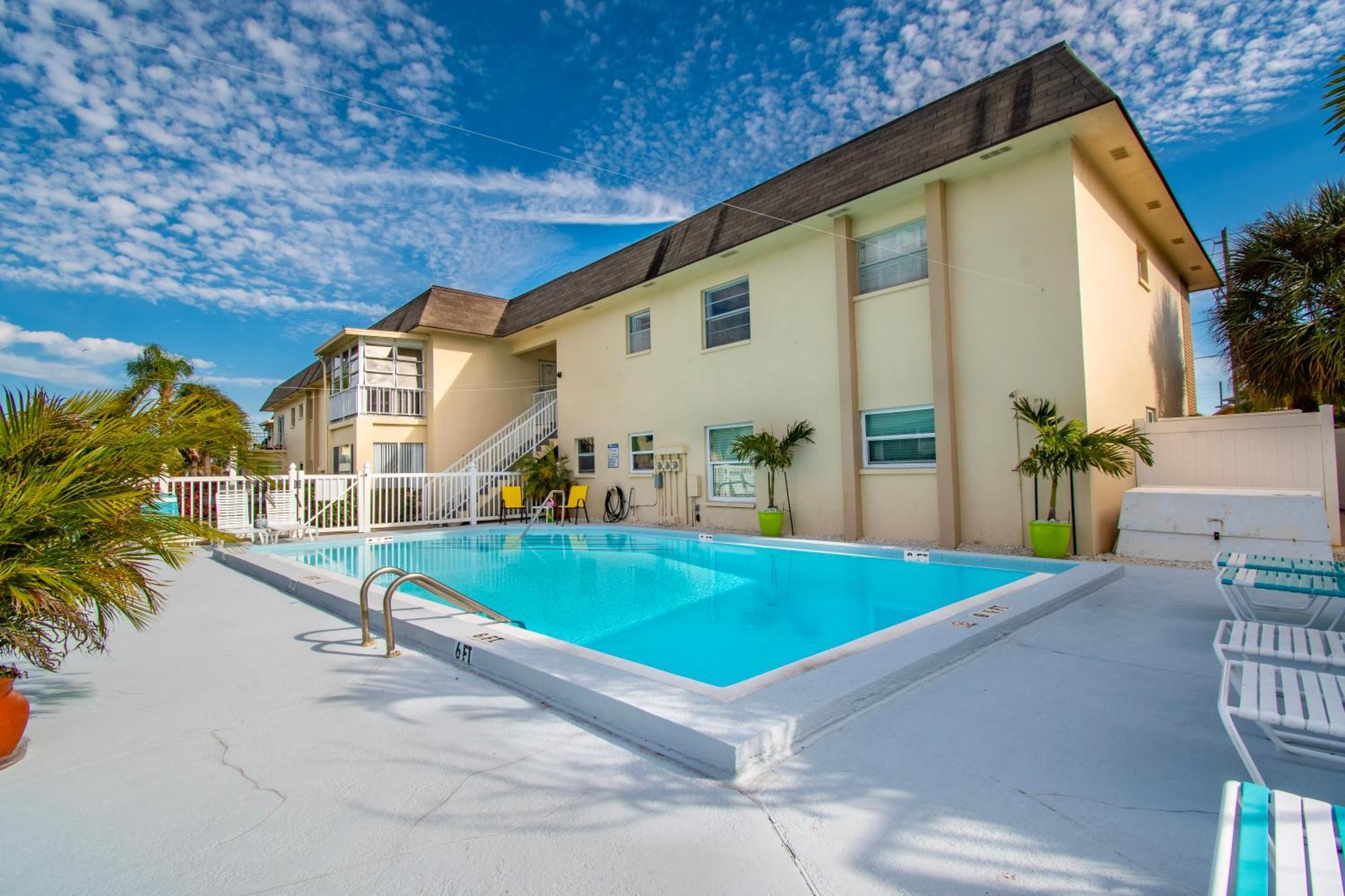 Funshine Pointe Capri Daire St. Pete Beach Dış mekan fotoğraf